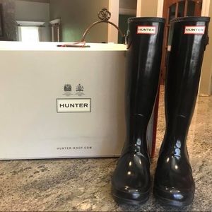 Women’s Hunter Rain Boots size 9
